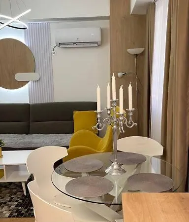 Katja's In Hellga River Apartment